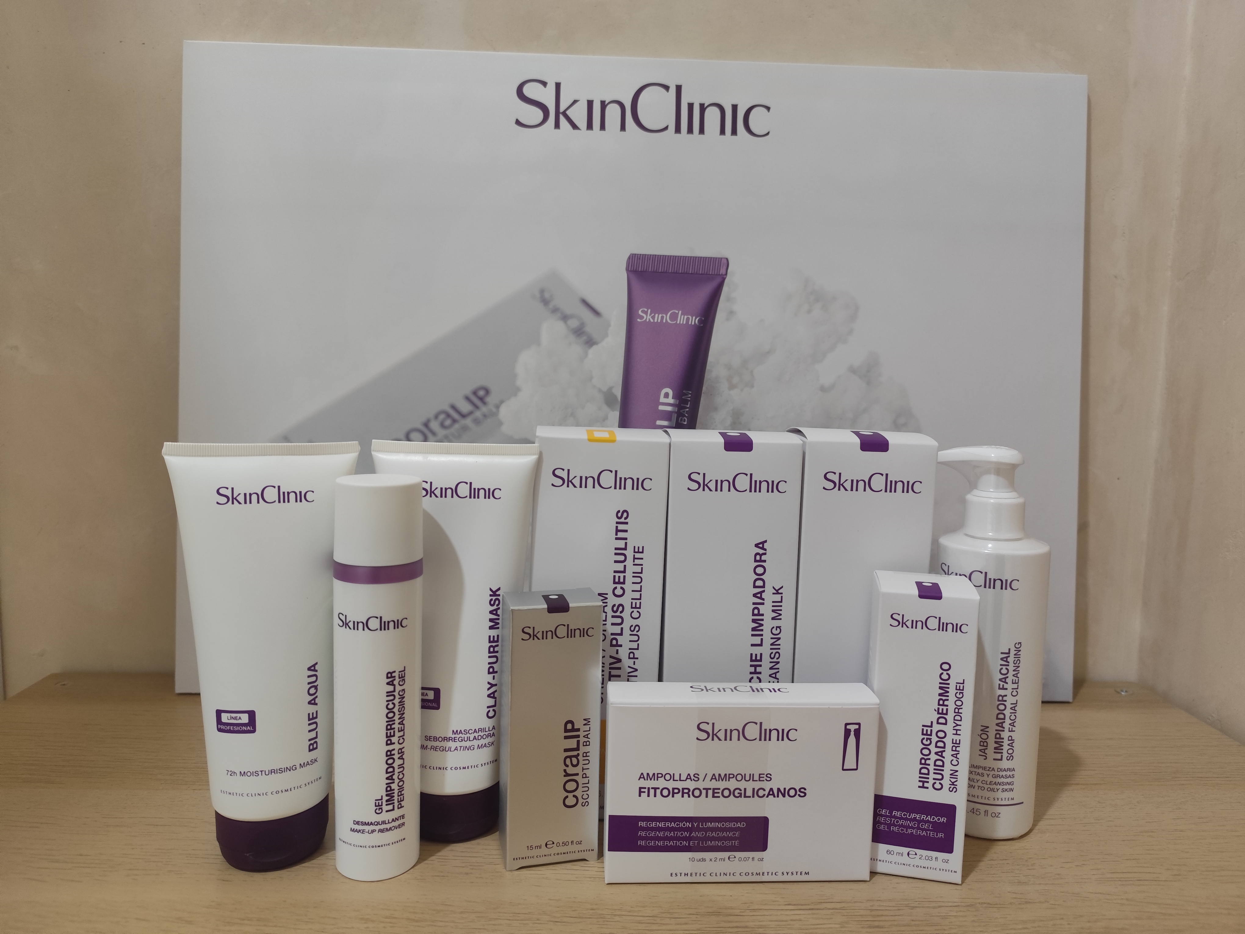 Gama completa de productos SkinClinic - Dermocosméticos profesionales para tratamientos de belleza